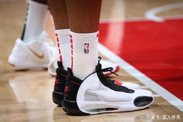 杰曼29分翟晓川18分12板 福建力克北京止3连败