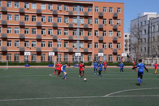 约基奇30+14+11掘金克尼克斯 独行侠大胜爵士