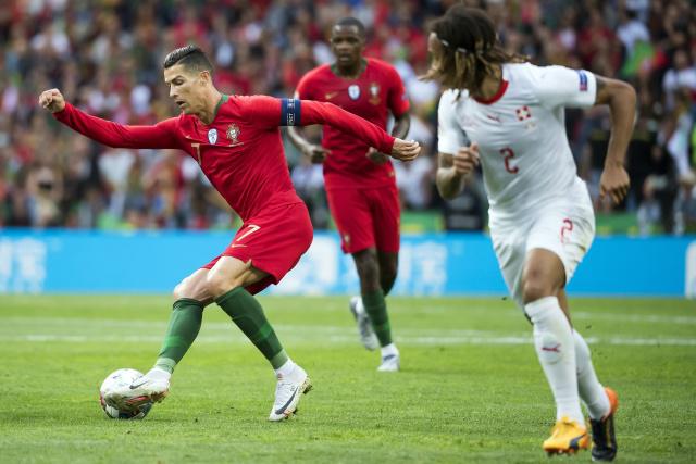 C罗两传一射收获国家队第132场胜利 历史第一人